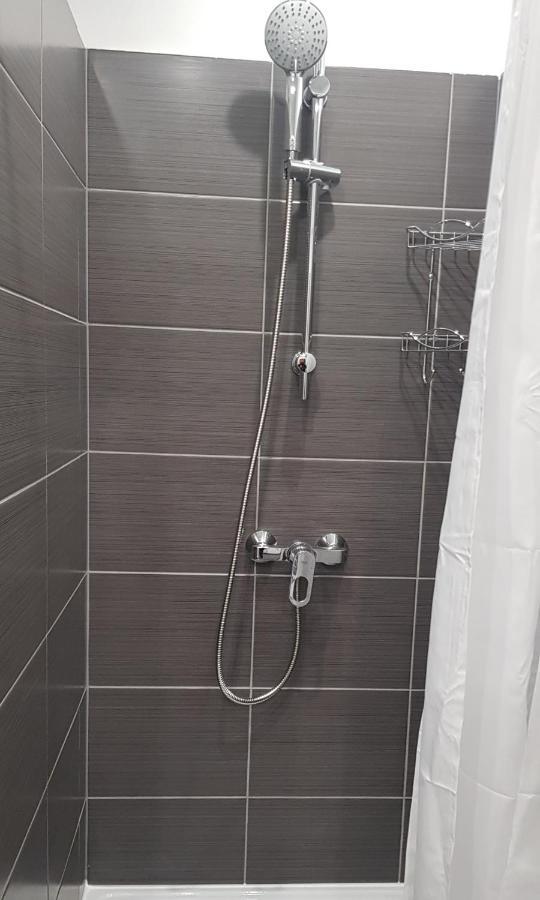 Arena Studio Apartman Gliwice Kültér fotó